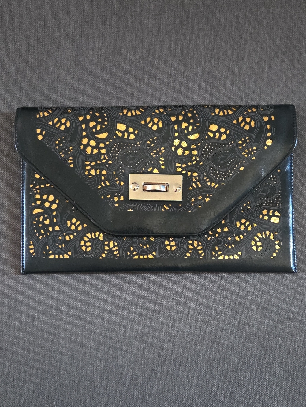 Black and Gold Laser-Cut Envelope Clutch NWT
